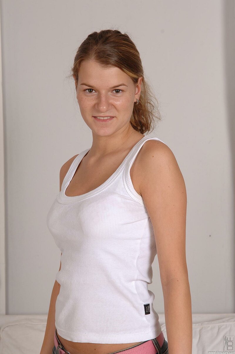 Наталия, 22 года, 0 размер груди